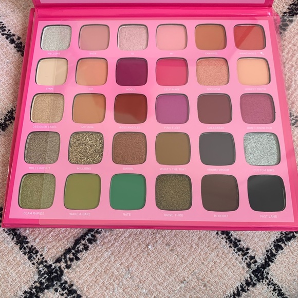 Brand New Morphe x Jeffree Star eyeshadow palette - Picture 3 of 5